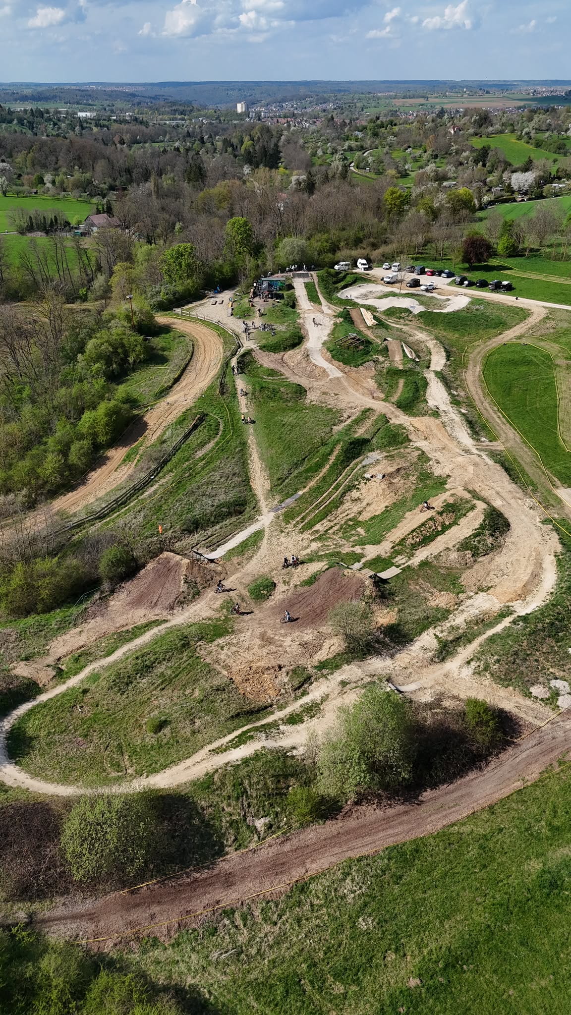Luftaufnahme der MTB-Strecke am Panzergelände Reutlingen